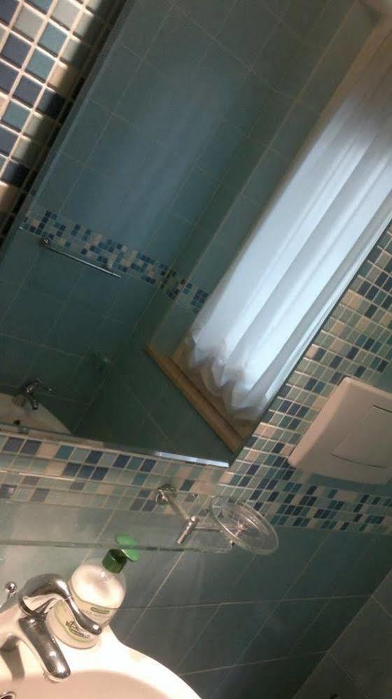 B&B In Centro San Benedetto del Tronto Eksteriør billede